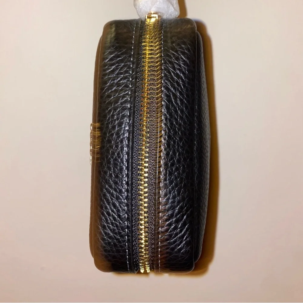 Coach 🖤 leather wristlet pouch New